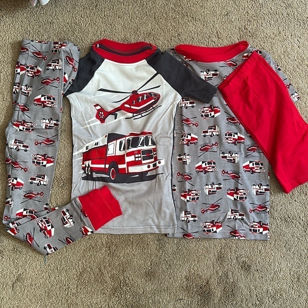 Boys Pajamas 4-piece Set size 10